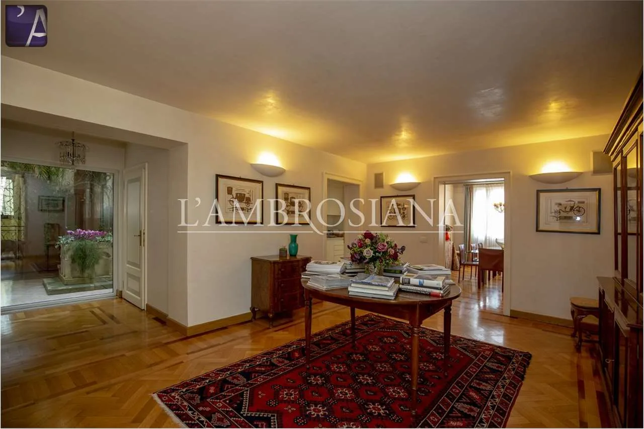 Appartamento in vendita a Padova, zona San Francesco — Padova