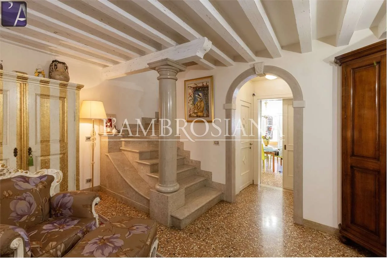 Casa singola in vendita a Padova, zona Via Altinate — fotografia 1