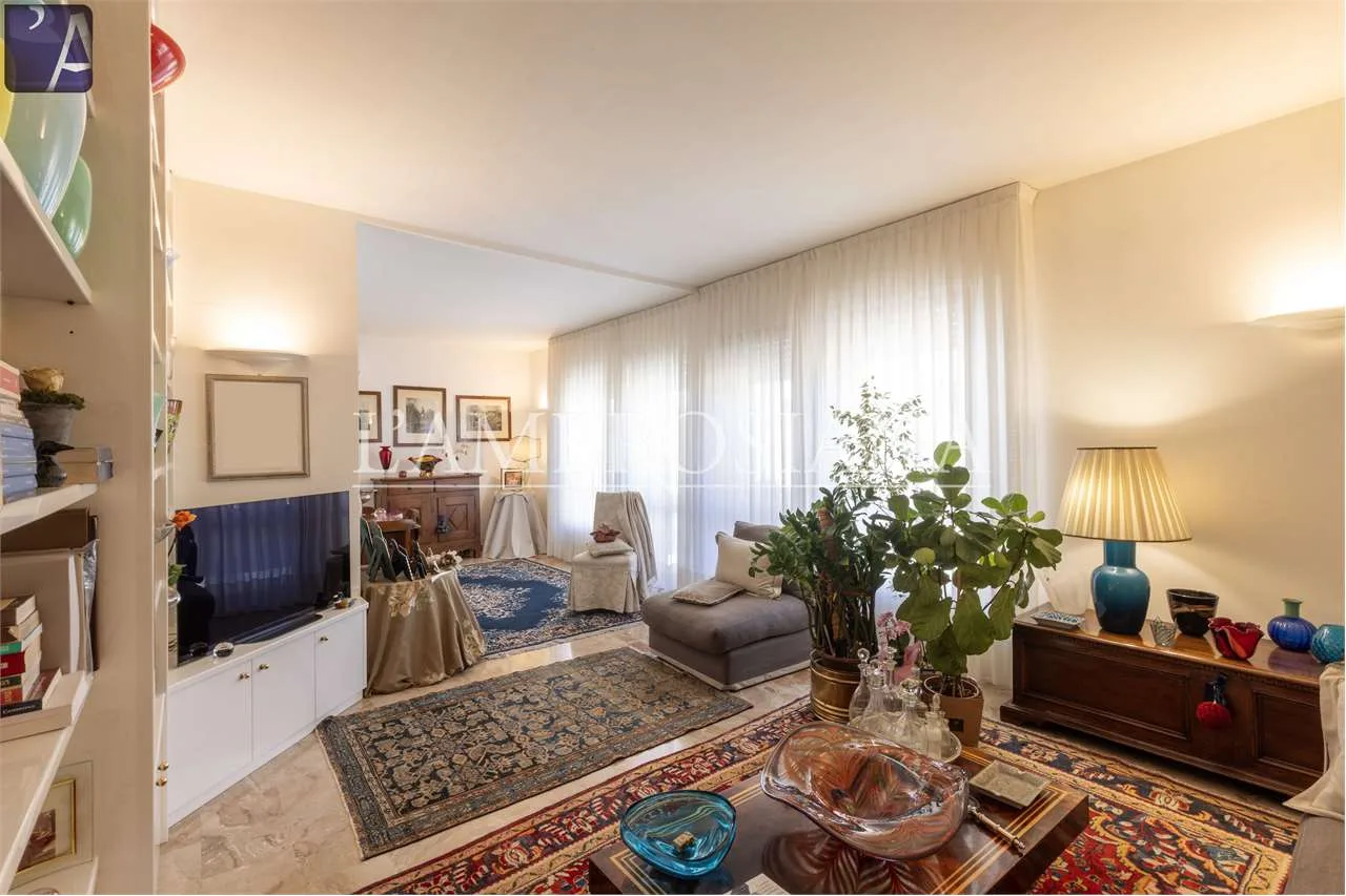 Appartamento in vendita a Padova, zona Duomo — fotografia 1